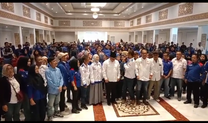 DEKLARASI 17 NOVEMBER: K-SPSI SIMBOL KEMENANGAN 17% PASANGAN SYAKUR-PUTRI