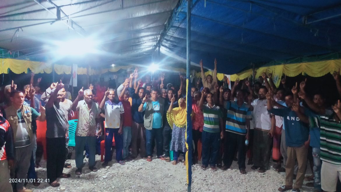 BK-UHS Bersama Masyarakat Desa Kukupang Bangun Komitmen Realisasi Kebutuhan Nelayan