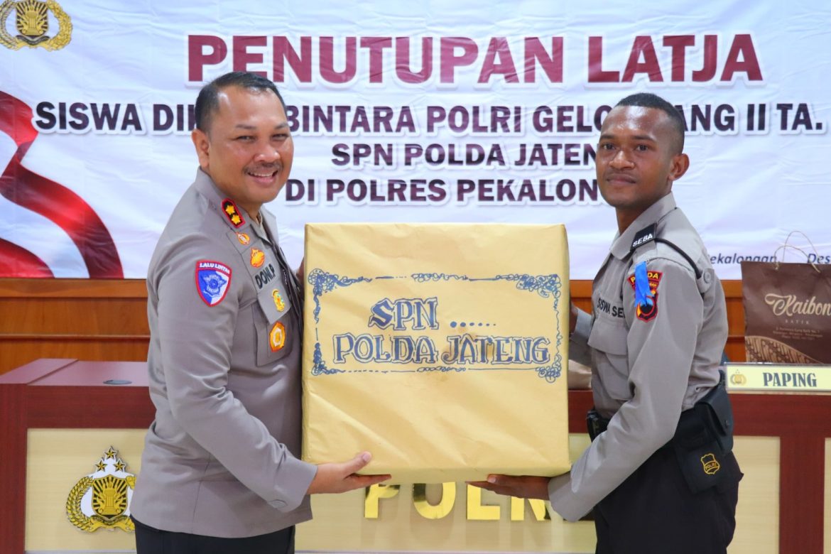 Kapolres Pekalongan Pimpin Penutupan Latja Siswa Diktuk Bintara Polri Gelombang II TA. 2024 SPN Polda Jateng