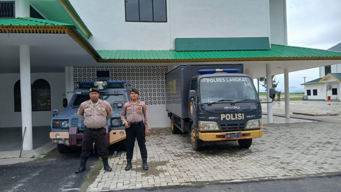 Pasca Pelaksanaan Pilkada Polres Langkat Perketat Kantor Pelaksana Pemilu Antisipasi Gangguan Kamtibmas.