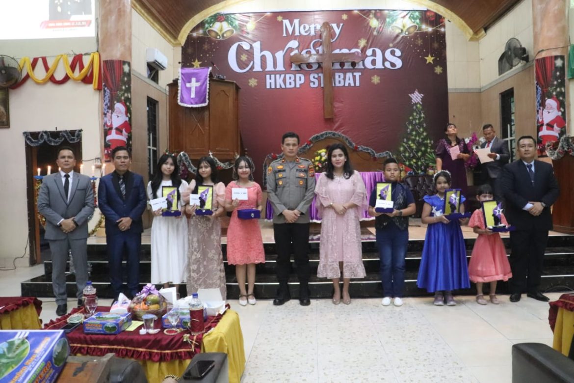 Polres Langkat Gelar Ibadah Perayaan Natal.
