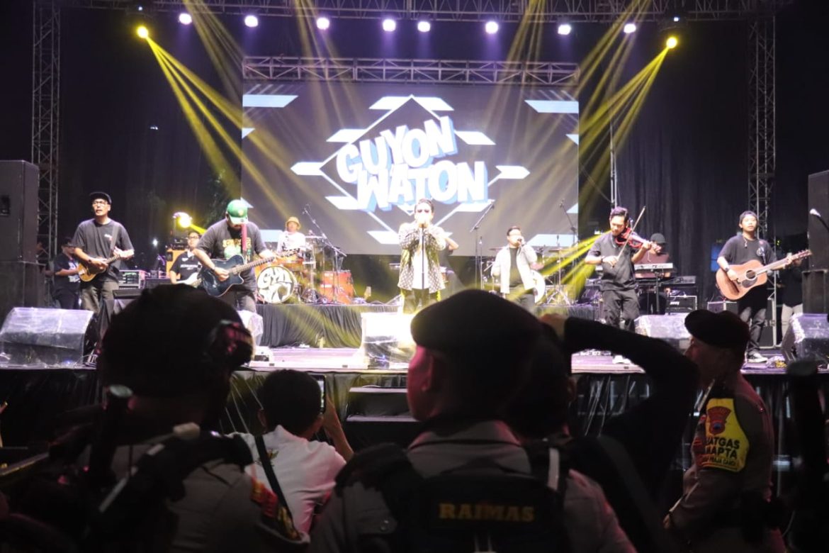 Ratusan Personel Gabungan Diterjunkan, Konser Bertajuk Gempur Rokok Ilegal dengan Bintang Tamu Guyon Waton Berjalan Aman