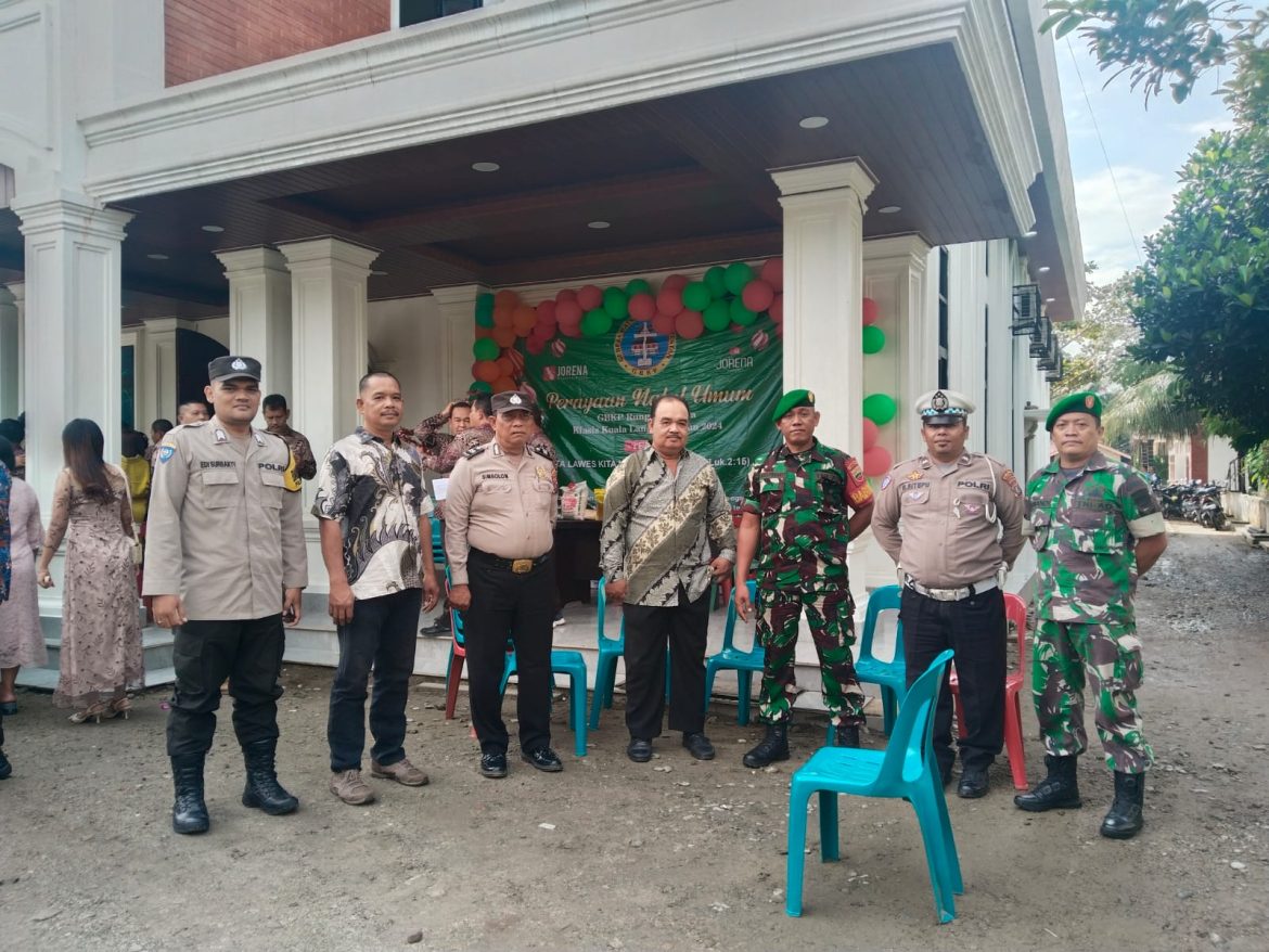 Perayaan Natal 2024, Polres Langkat Ploting Personel Laksanakan Pengamanan.