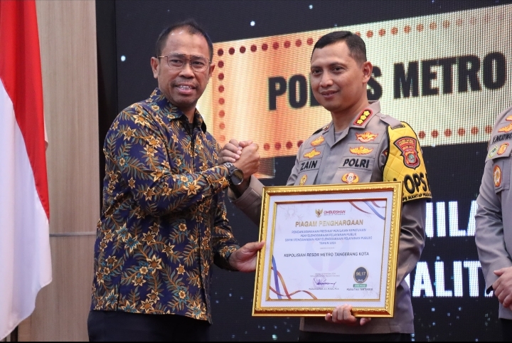 Polres Metro Tangerang Kota Terima Penghargaan Terbaik Kepatuhan Penyelenggara Pelayanan Publik se-Provinsi Banten dari Ombudsman RI