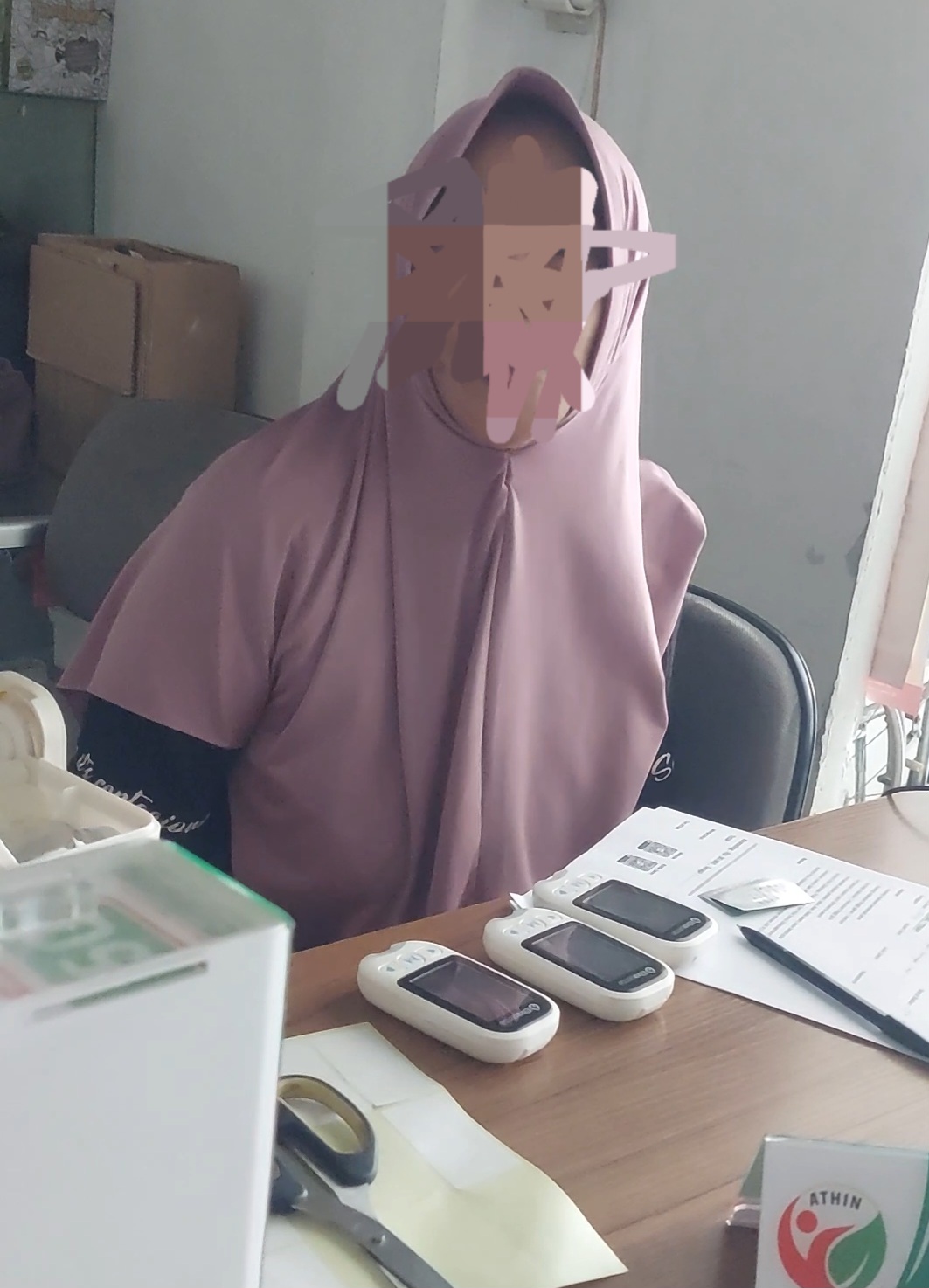 Praktek Kesehatan Medis Ilegal di Desa Kedawon, kecamatan Larangan,kab.Brebes Diduga Milik Dokter Gadungan