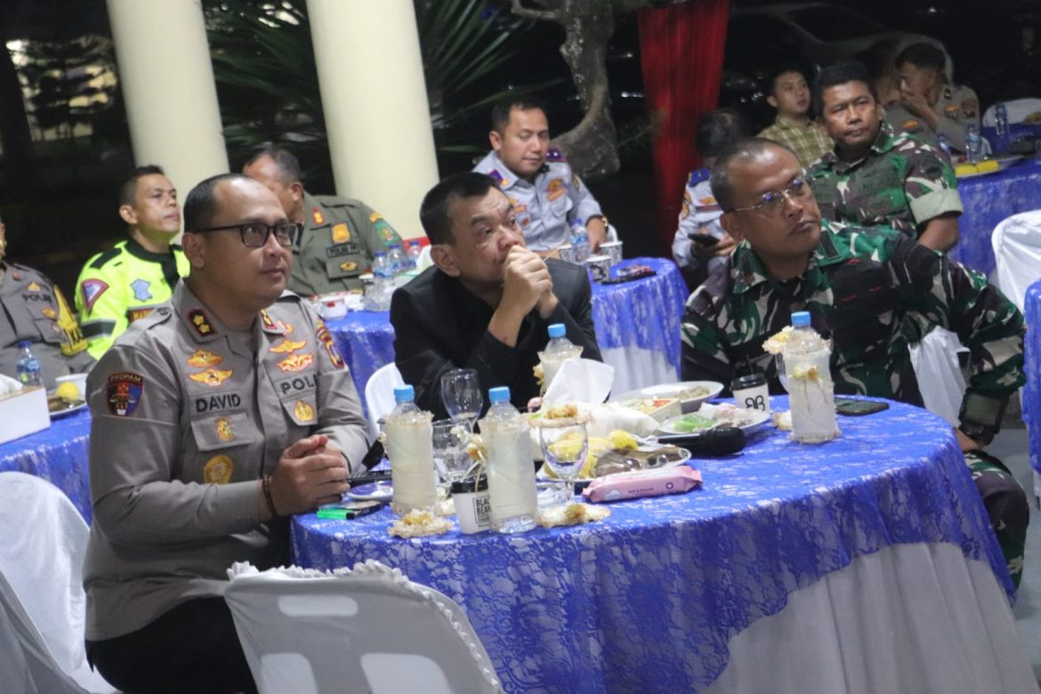 Kapolres Langkat Ikuti zoom meeting di pimpin langsung oleh Kapolri.