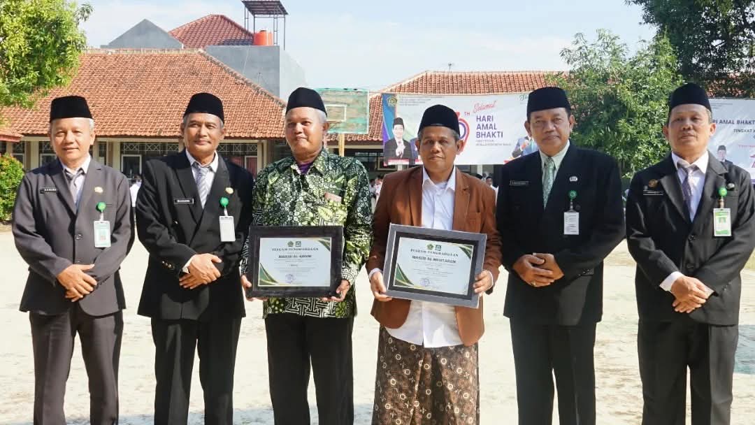 Prestasi Gemilang: Dua Masjid di Pekalongan Raih Penghargaan AMPeRa Tingkat Propinsi Jawa Tengah