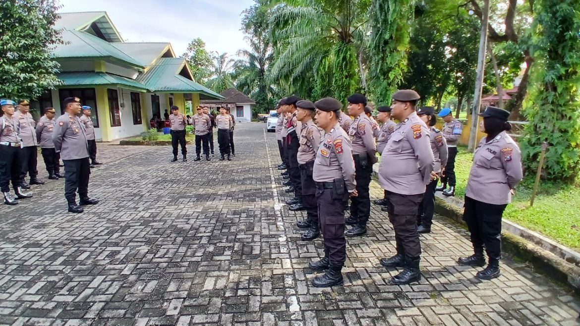 Polres Langkat amankan penetapan pasangan calon terpilih.