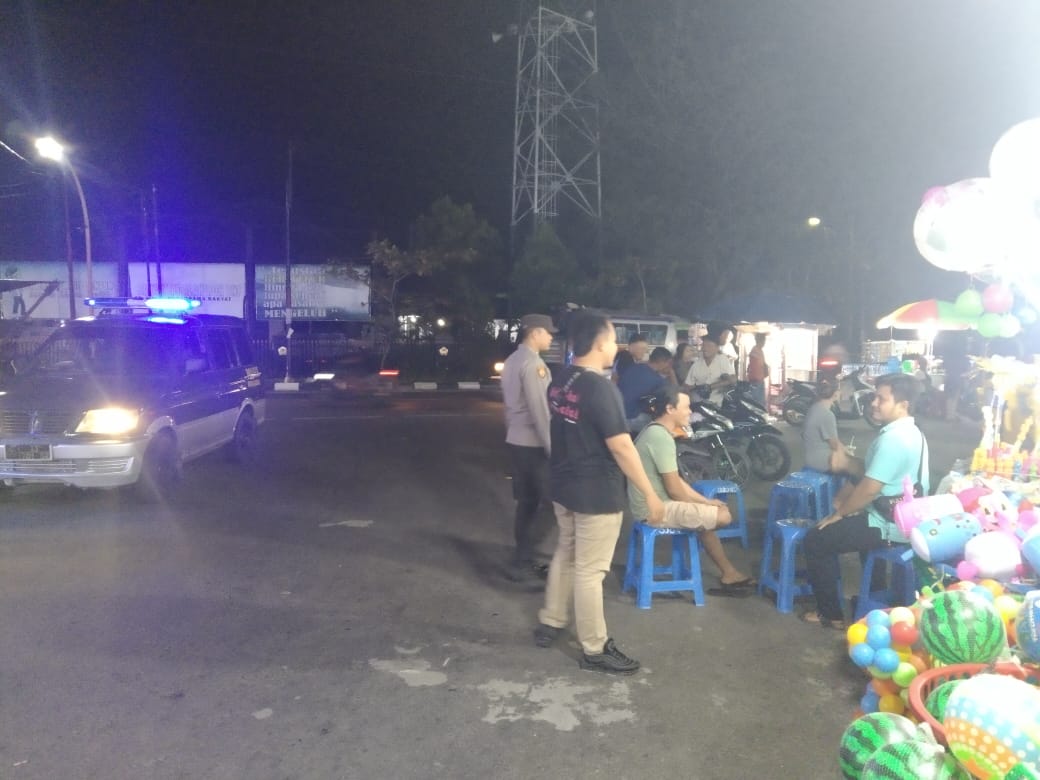 Jaga Kamtibmas Yang Kondusif, Polsek Sibolga Sambas Patroli Dialogis