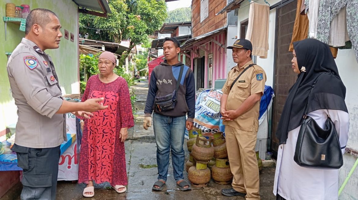 Bhabinkamtibmas Polres Sibolga Kunjungi Warga Dan Laksanakan Penyuluhan Agama