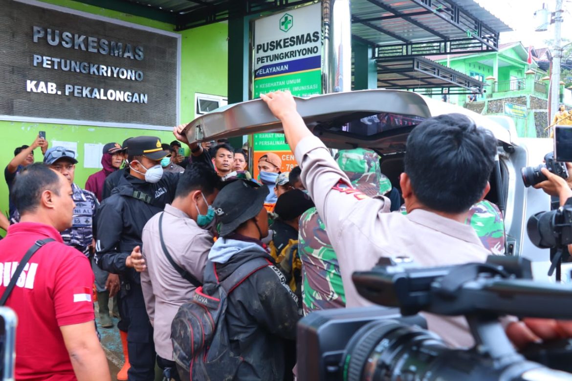 Lagi, Satu Korban Longsor Ditemukan pada Pencarian Hari Ke-3 di Desa kasimpar Petungkriyono