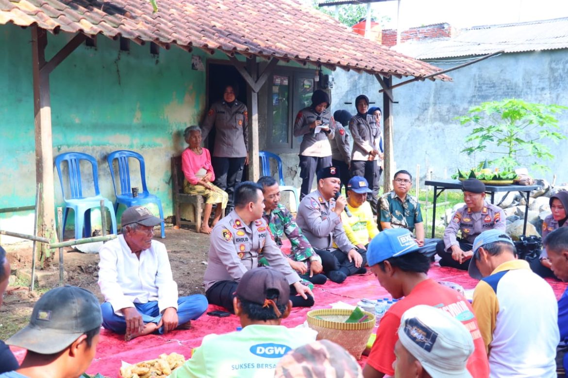 Giliran Tempat Tinggal Milik Mbah Tabir-Mbah Wayem di Bojong Pekalongan yang Terkena Program Bedah Rumah Polda Jateng