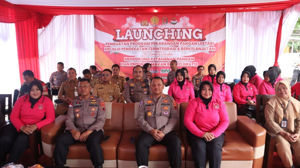 Launching Penguatan Program Pekarangan Pangan Lestari, Polres Pekalongan Tanam Sayur dan Budidaya Ikan