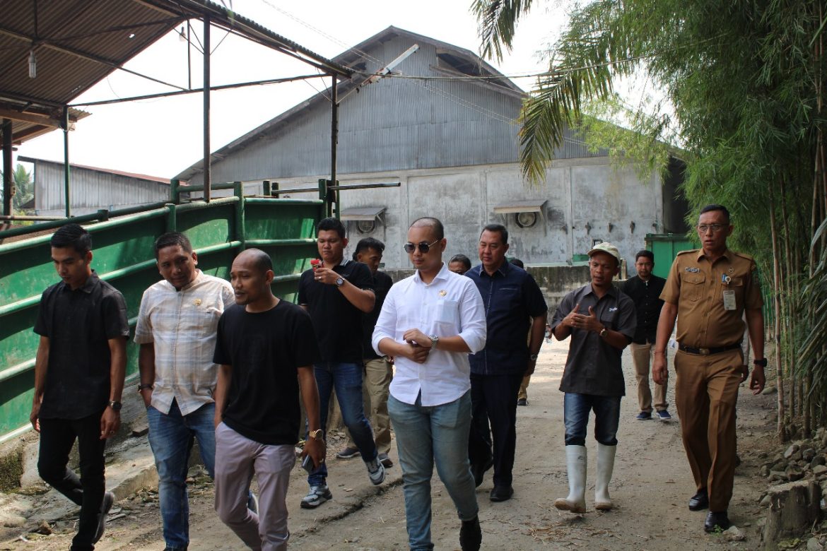 Komisi D DPRD Langkat Turun Kelapangan Tinjau Limbah.