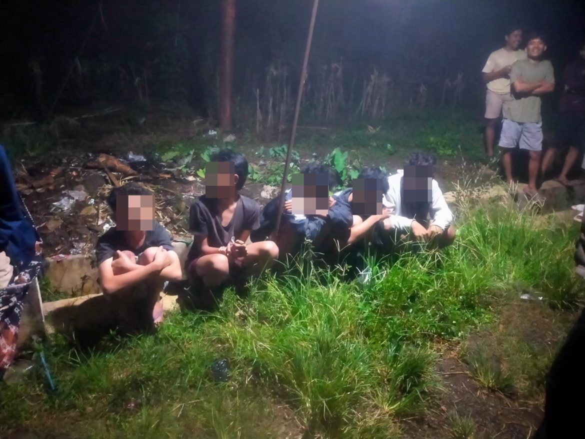 Patroli Polsek Karanganyar Pekalongan Gagalkan Aksi Perang Sarung, 5 Remaja Diamankan