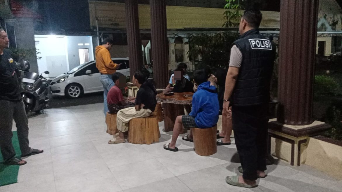 Ada Laporan Dugaan Perang Sarung, Polsek Kedungwuni Berhasil Gagalkan dan Amankan 9 Remaja