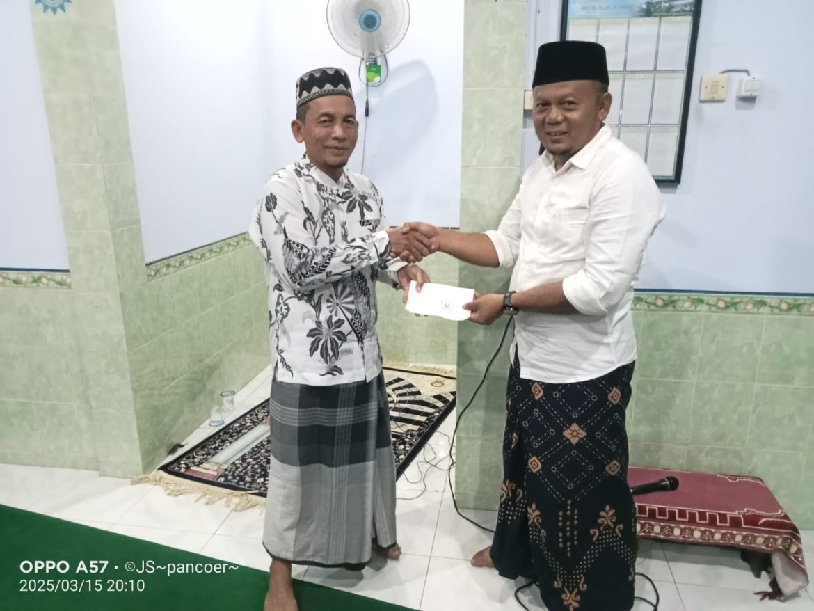 Pemdes Kalipancur Gelar Tarawih Keliling, Jalin Persatuan Umat di Bulan Ramadan