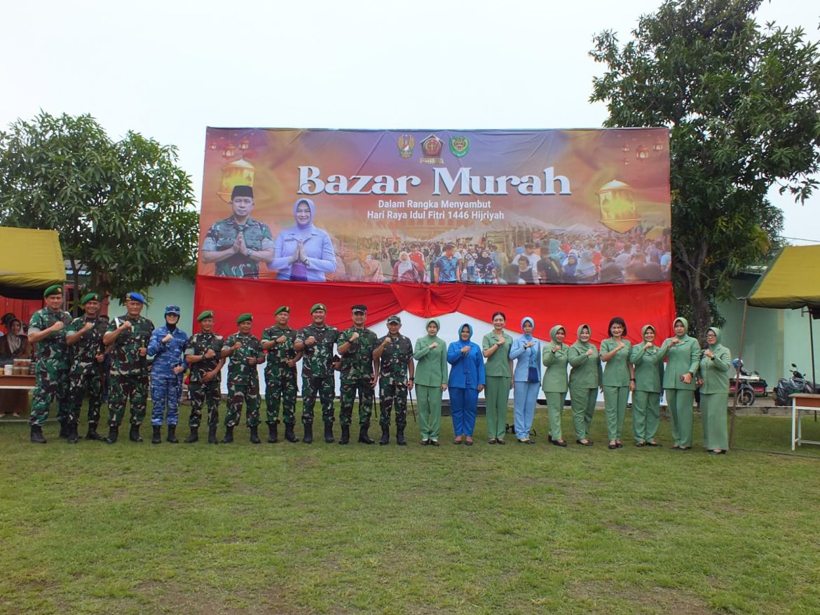 Stand Kodim 0614/Kota Cirebon, Meriahkan Kegiatan Bazar Murah Ramadhan.