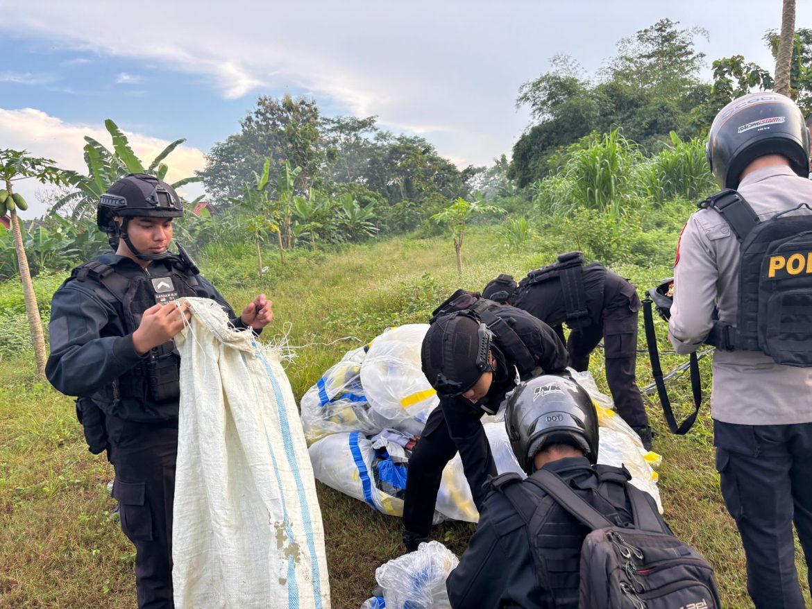 16 Balon Udara dan 85 Petasan Diamankan Polres Pekalongan di Hari Syawalan
