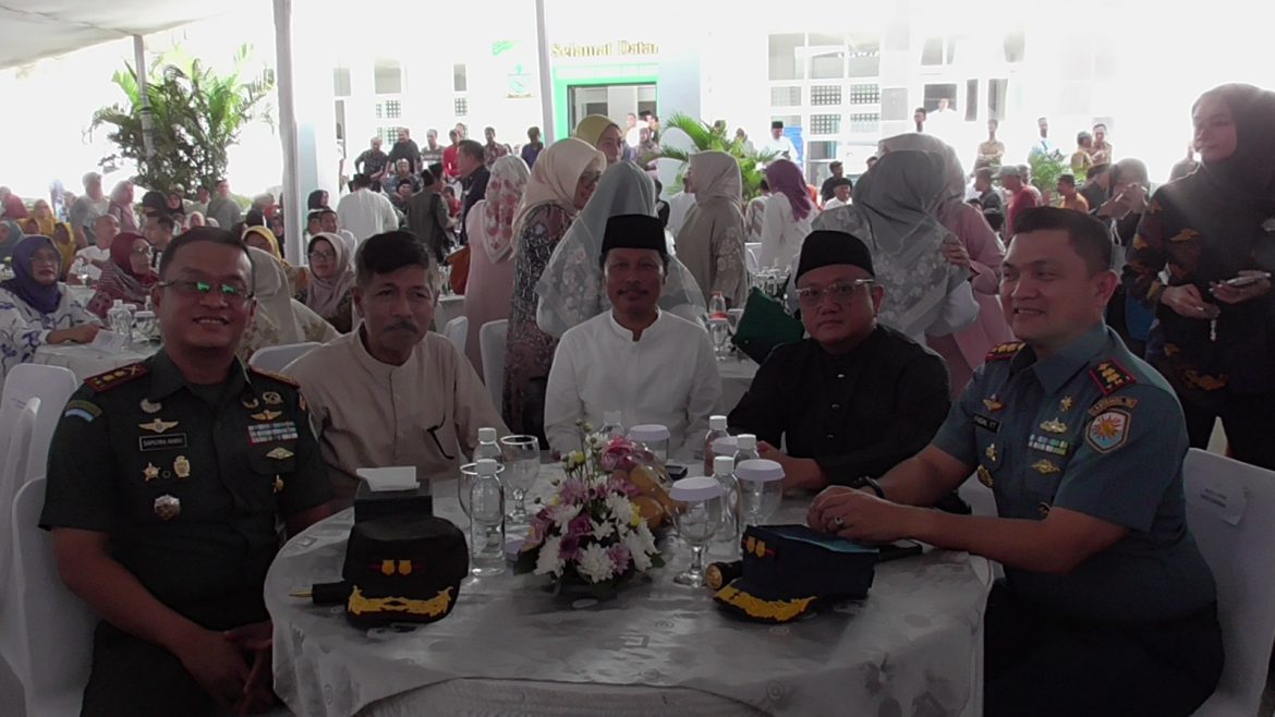 Halal Bi Halal dan Syukuran Pelantikan Walikota dan Wakil Walikota Cirebon.