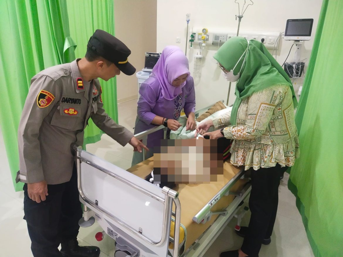 Bocah 10 Tahun di Pekalongan Meninggal Tersengat Listrik Tiang Penyangga Kabel Jaringan Internet