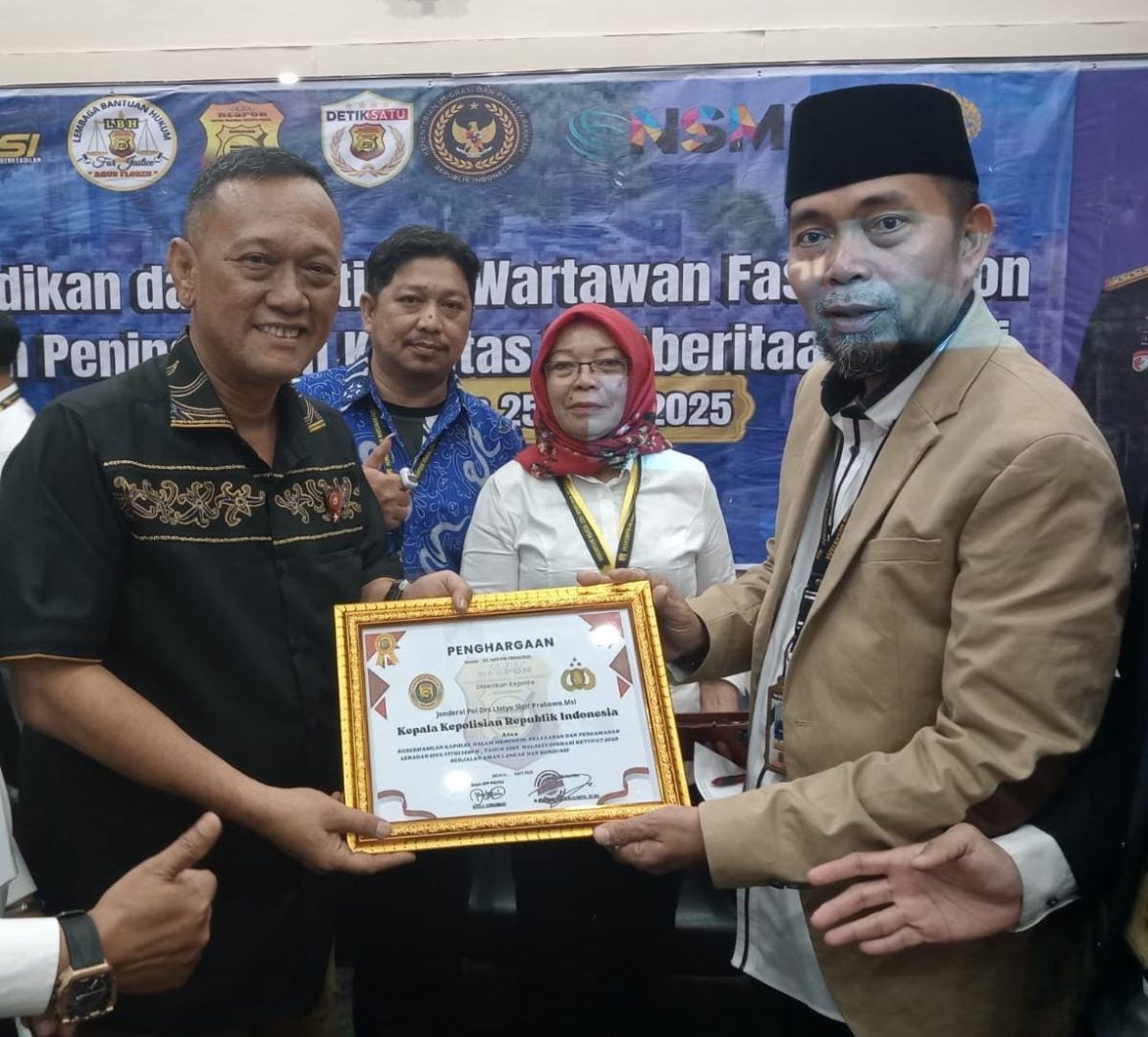 Ketua Umum Perkumpulan Wartawan Fast Respon Conter Opini Polri Agus Flores Ucapkan Terimakasih Kepada Para Jendral Mendukung FRN Diantaranya..