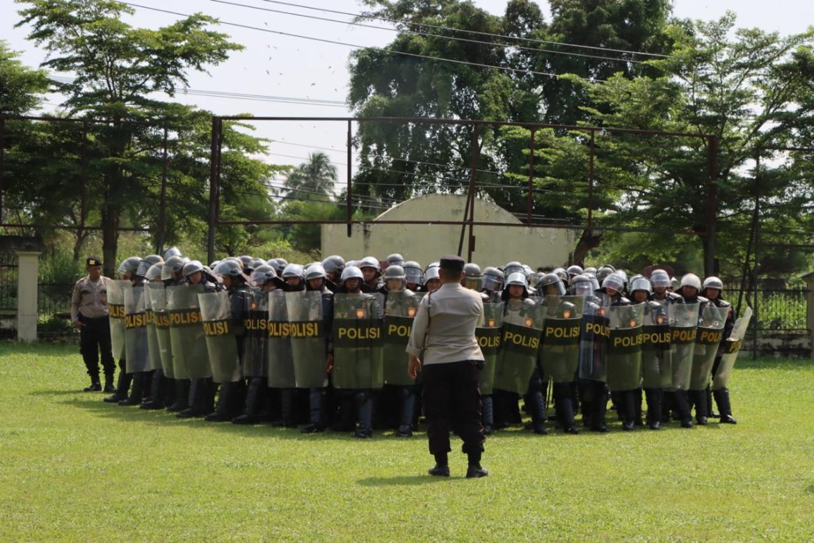 Jelang Peringatan Hari Buruh Internasional 1 Mei 2025, Polres Ogan Ilir Gelar Latihan Dalmas*