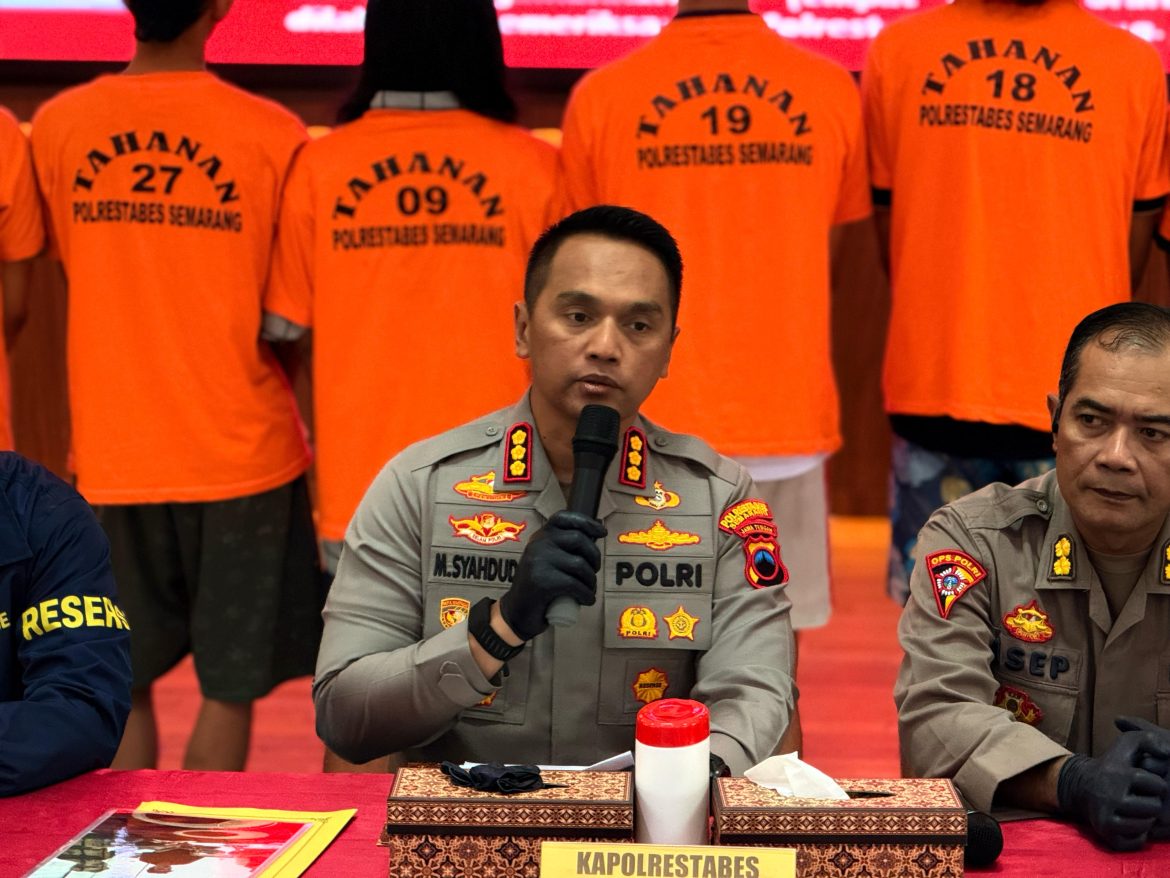 Polisi tetapkan 6 orang kelompok anarko sebagai tersangka dalam aksi mayday rusuh di Semarang