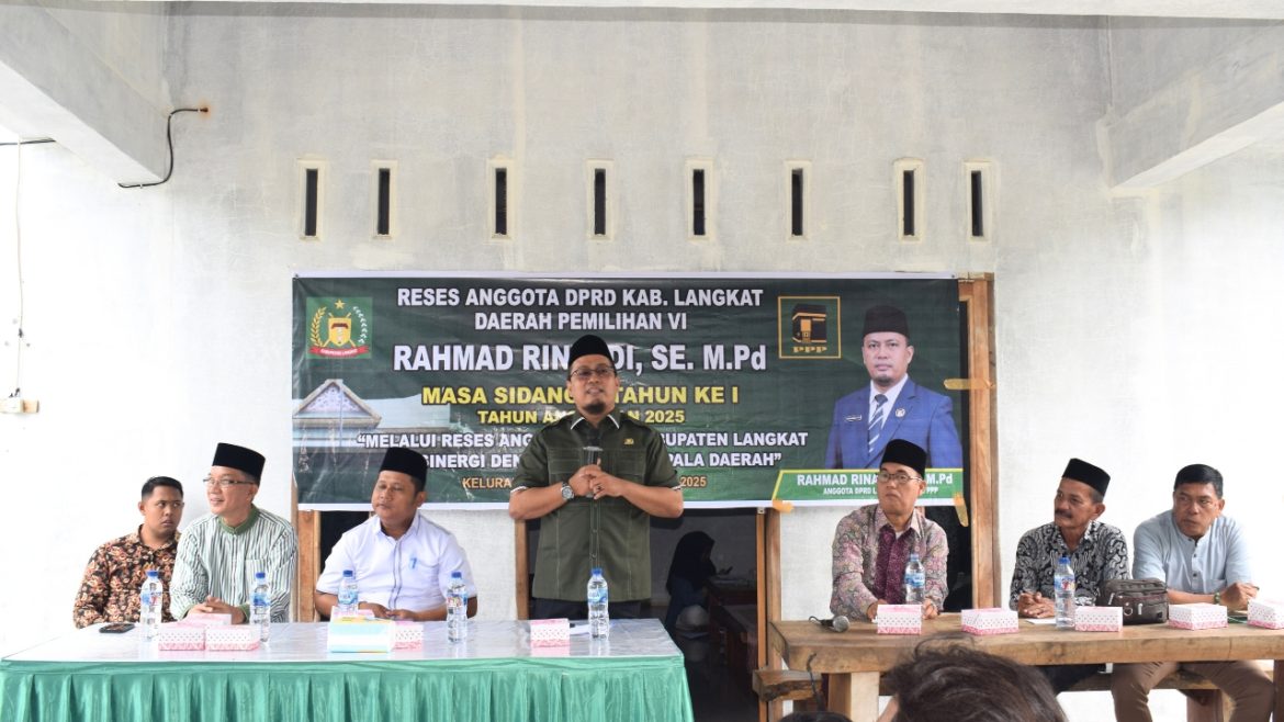 Anggota DPRD Langkat Rahmad Rinaldi Jemput Aspirasi Warga Kelurahan Pekan Gebang.