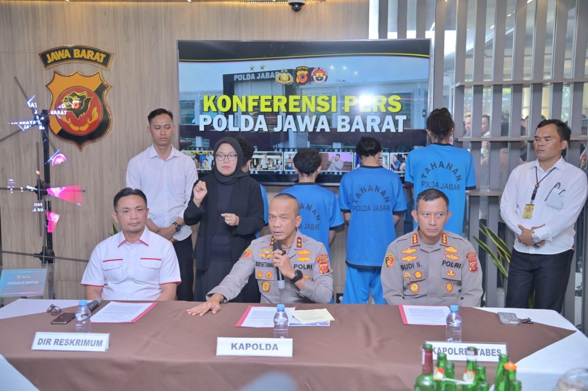 Polda Jabar Berhasil Amankan 4 Pelaku Anarkis, Saat Pengamanan May Day di Dago Cikapayang Bandung