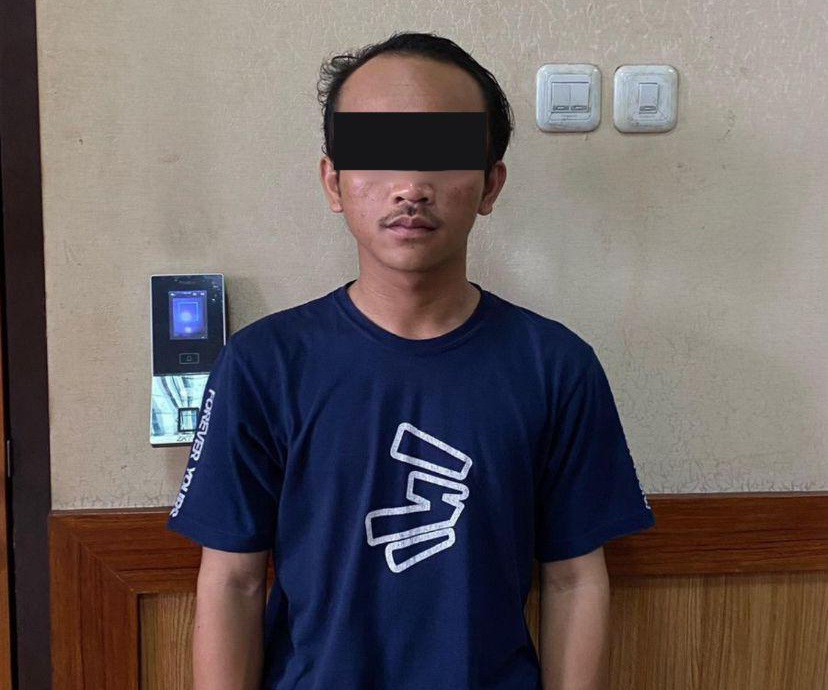 Tertarik Flyer Digital Aksi Mayday, Tersangka TZH Rusak Mobil Polisi