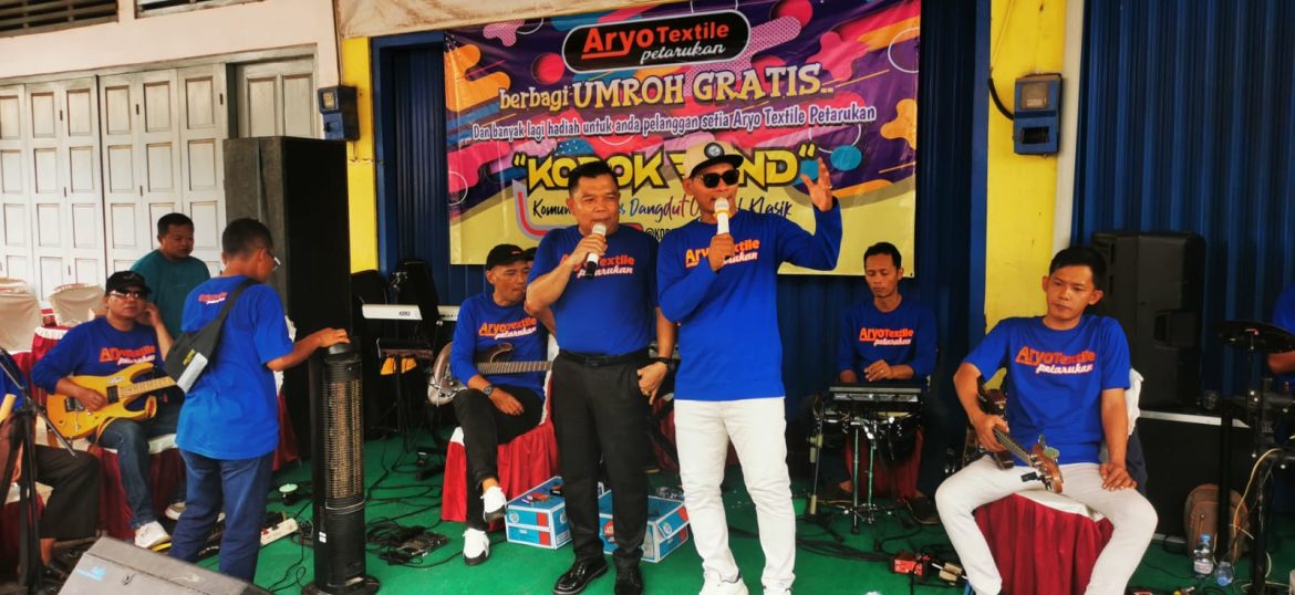 Umrah Gratis dan Sepeda Listrik: H. Aryo Hadiahi Pelanggan Aryo Textile Petarukan Pemalang, Lewat Undian Spesial