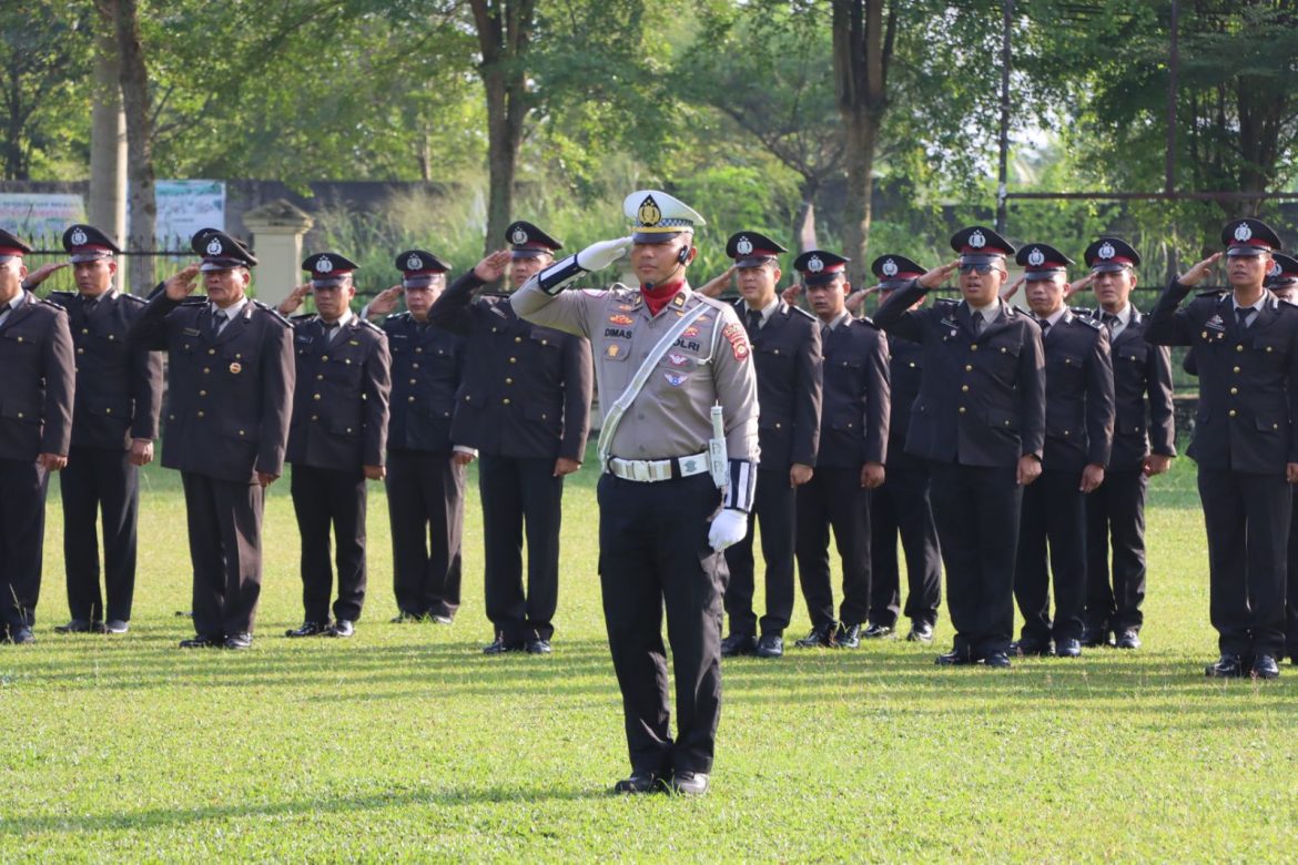 Peringati Hari Lahir Pancasila, Polres Ogan Ilir Gelar Upacara Penuh Khidmat