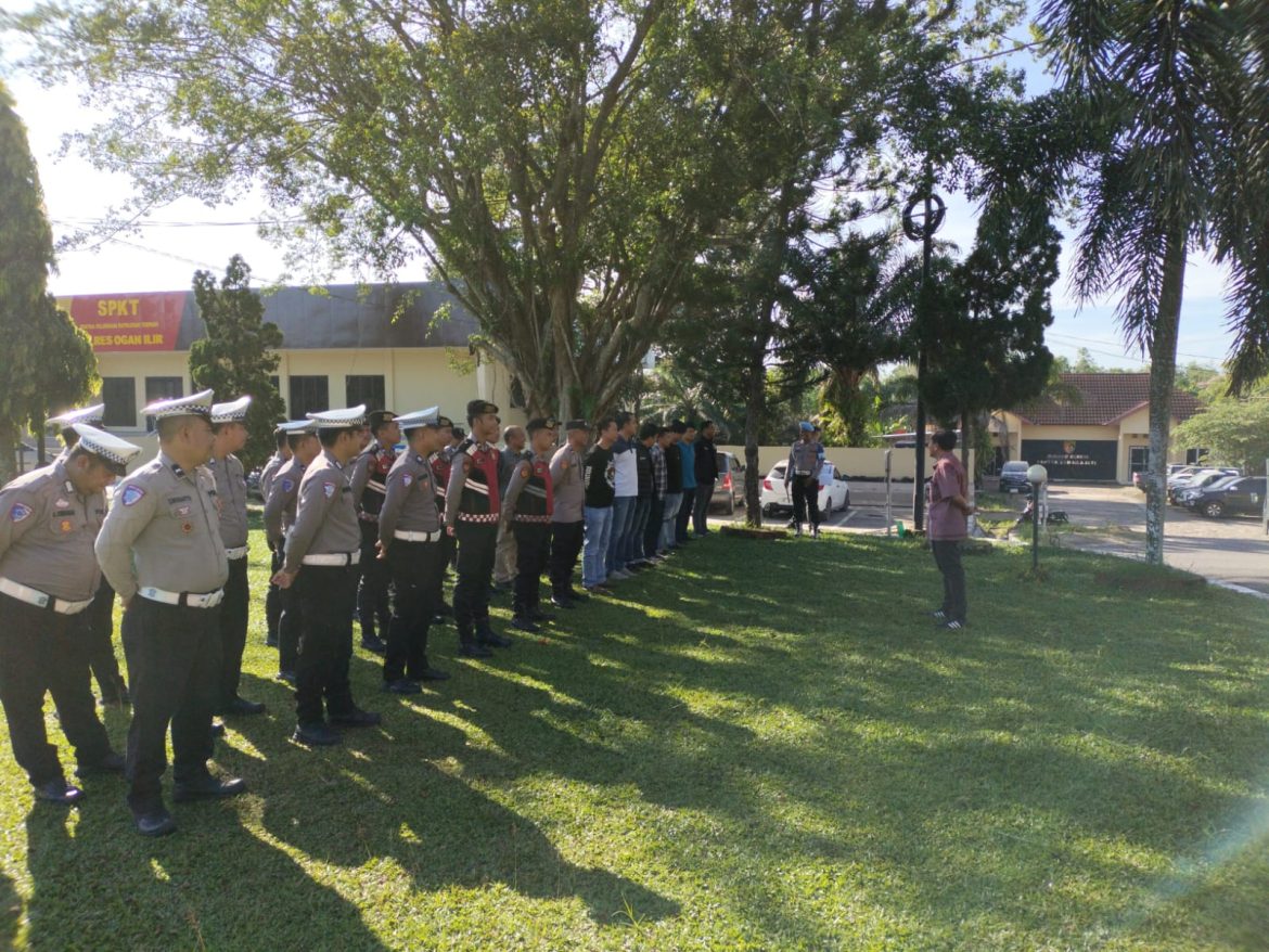 Polres Ogan Ilir Gelar Apel SOC dan Power of Hand untuk Kesiapan Pengamanan Idul Adha 1446 H*