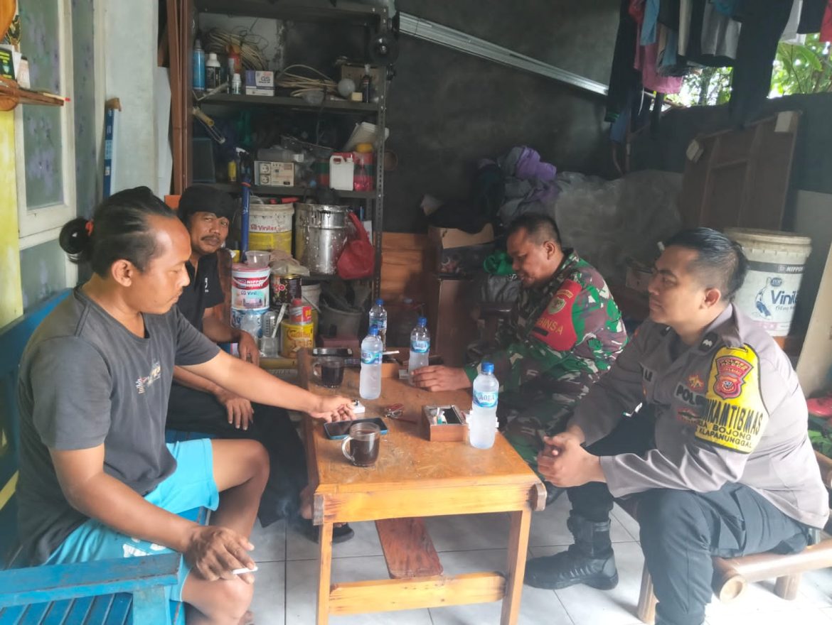    Polres Bogor – Sinergitas TNI – Polri Polsek Klapanunggal melalui Bhabinkamtibmas Aipda