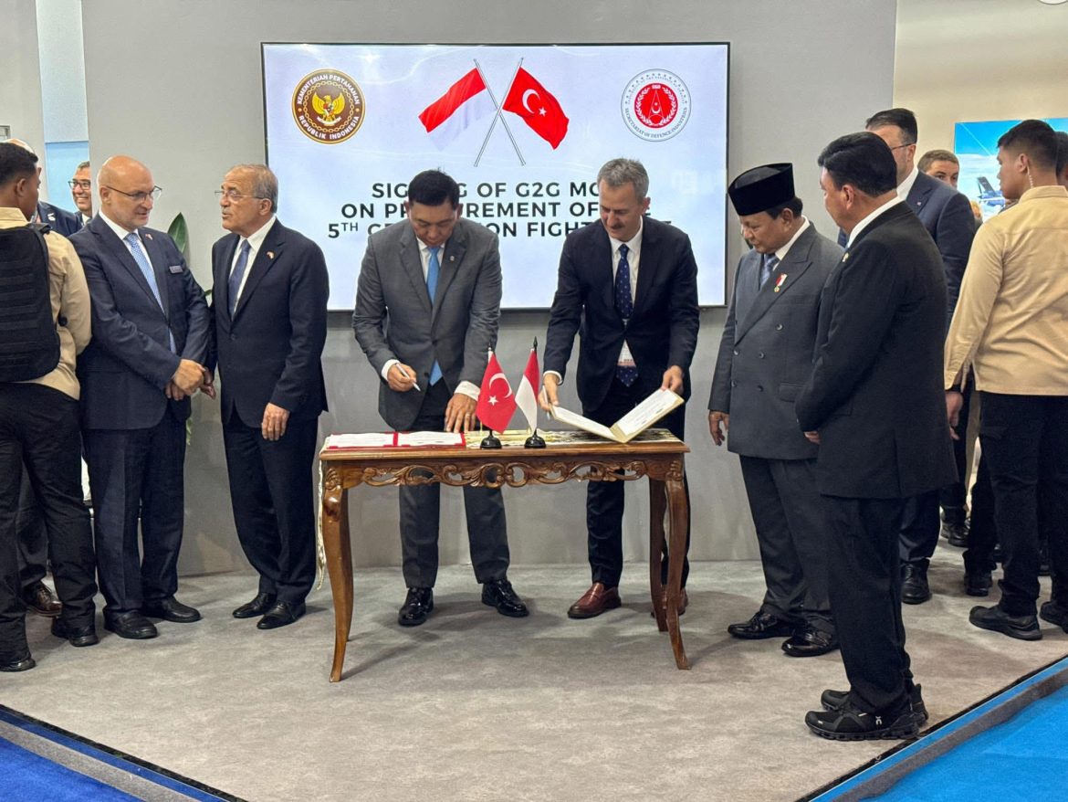 Hadiri Pembukaan Indo Defence 2024, Menko Polkam Dorong Penguatan Kerjasama Pertahanan   