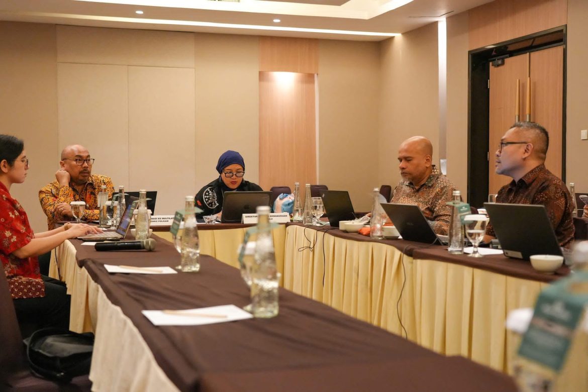 Kemenko Polkam Koordinasikan Pengumpulan Masukan untuk Jawaban Laporan Konvensi Hak Pekerja Migran   