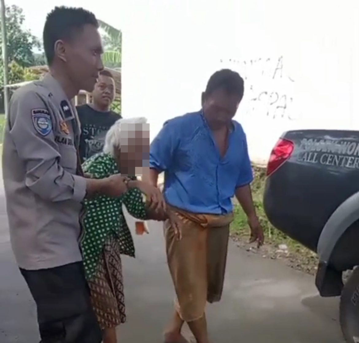 Respon Cepat Bhabinkamtibmas Polsek Wonopringgo Tangani Nenek yang Terlantar