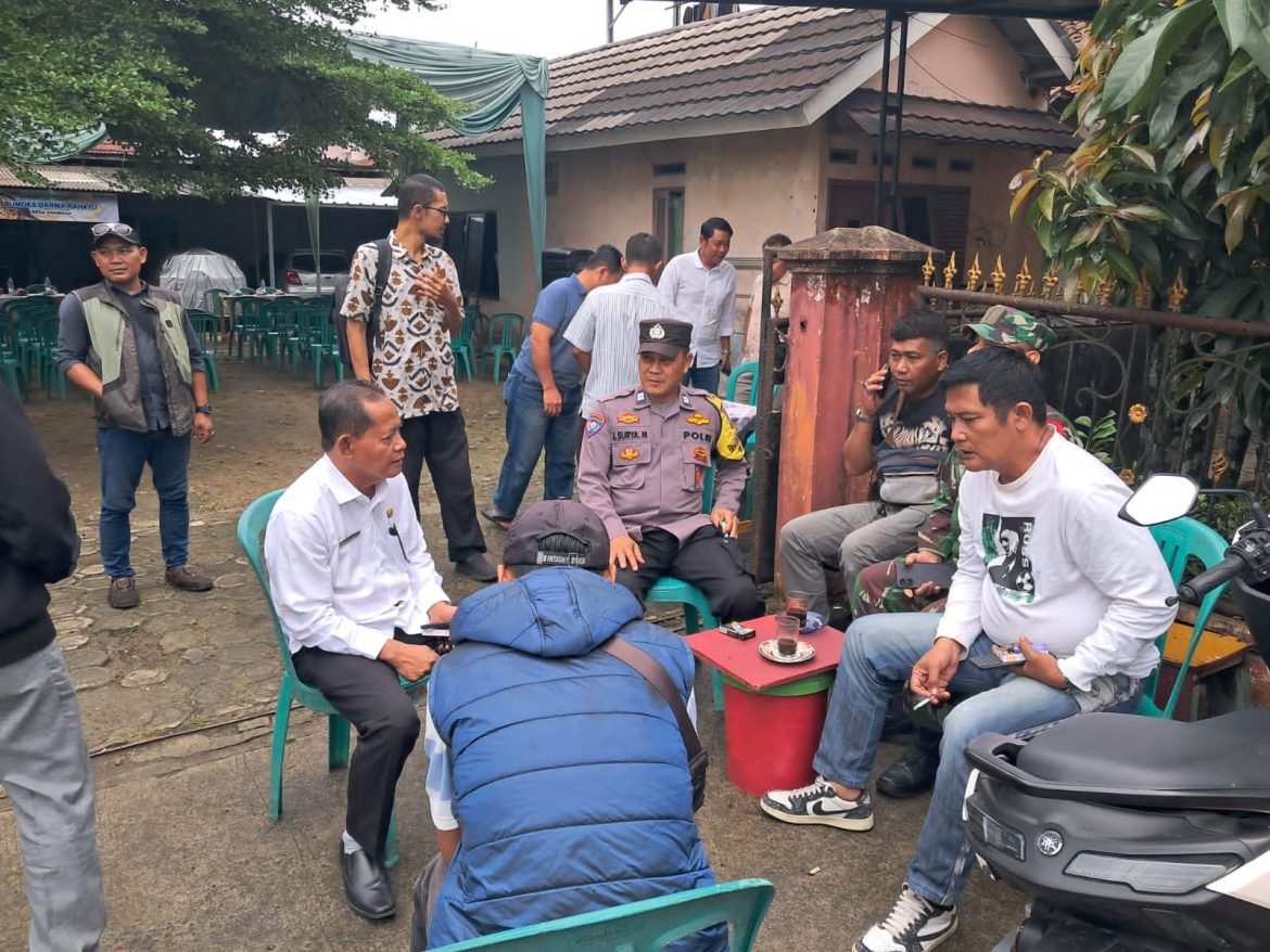 Sinergitas TNI – Polri Laksanakan Cooling System Ke Warga Desa Binaan Ajak Jaga Kamtibmas Yang Kondusif   