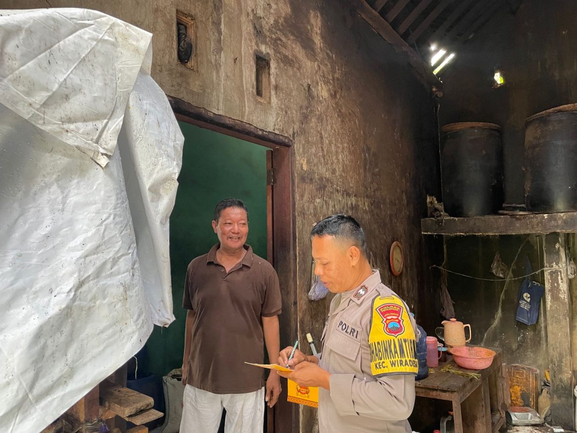Pabrik Tahu di Wiradesa Pekalongan Terbakar