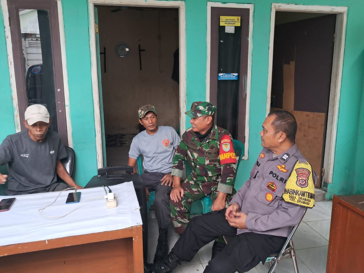 Sinergitas TNI – Polri Laksanakan Cooling System Ke POSKAMDES Desa Binaan Ajak Jaga Kamtibmas Yang Kondusif Di Lingkungan   