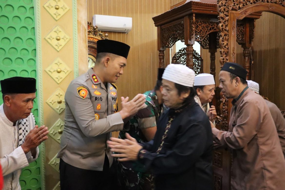 Kapolres Bogor Silaturahmi Bersama Ulama dan Santri, Wujudkan Sinergi Polri dan Tokoh Agama   