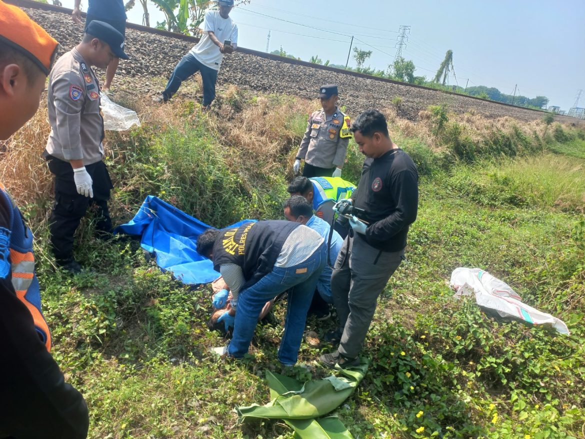 Kecelakaan Maut di Perlintasan Kereta Api Tanpa Palang Pintu, Satu Orang Meninggal Dunia