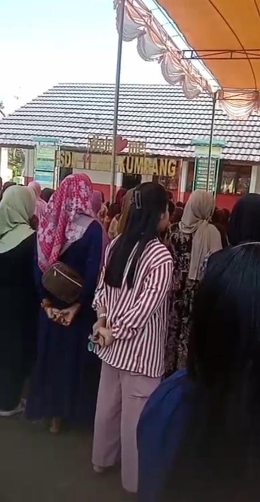 Kepala Sekolah SDN 11 Sebokor Banyu Asin pidato arogan dan Seperti tidak punya etika kepada wali murid