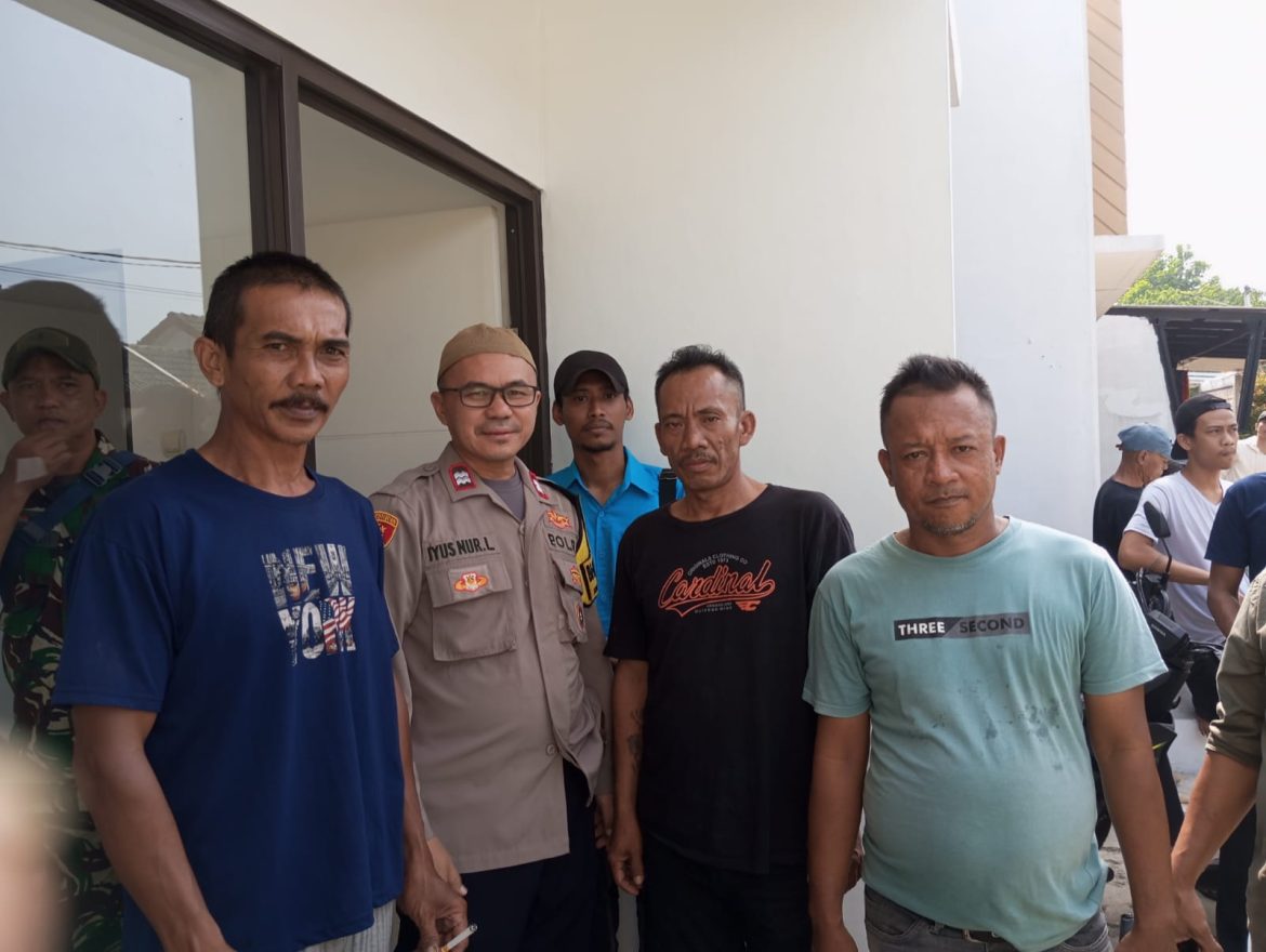 Bhabinkamtibmas Polsek Parungpanjang Sambangi Warga Desa Cibunar, Sampaikan Pesan Kamtibmas dan Pencegahan TPPO   