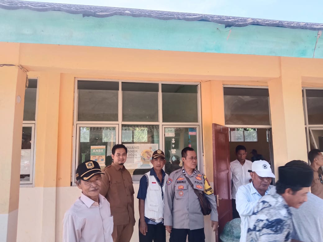 Bhabinkamtibmas Polsek Tenjo Polres Bogor Sambangi Warga dan Sampaikan Himbauan Kamtibmas