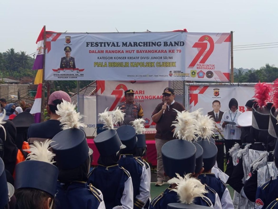 Lomba Marching Band Meriahkan HUT Bhayangkara ke-79 di Cigombong   