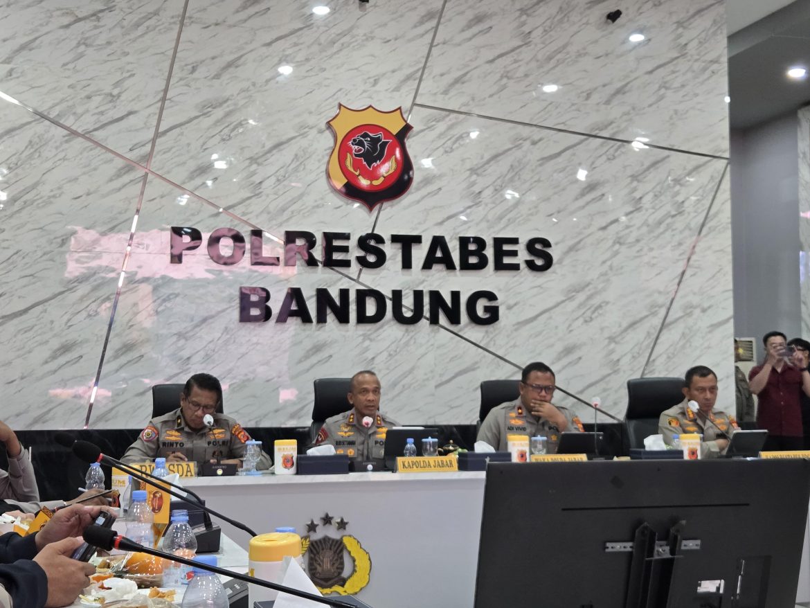 Kapolda Jabar Pimpin siaga di Malam Minggu Tekankan Para Kapolres Soal Geng Motor      