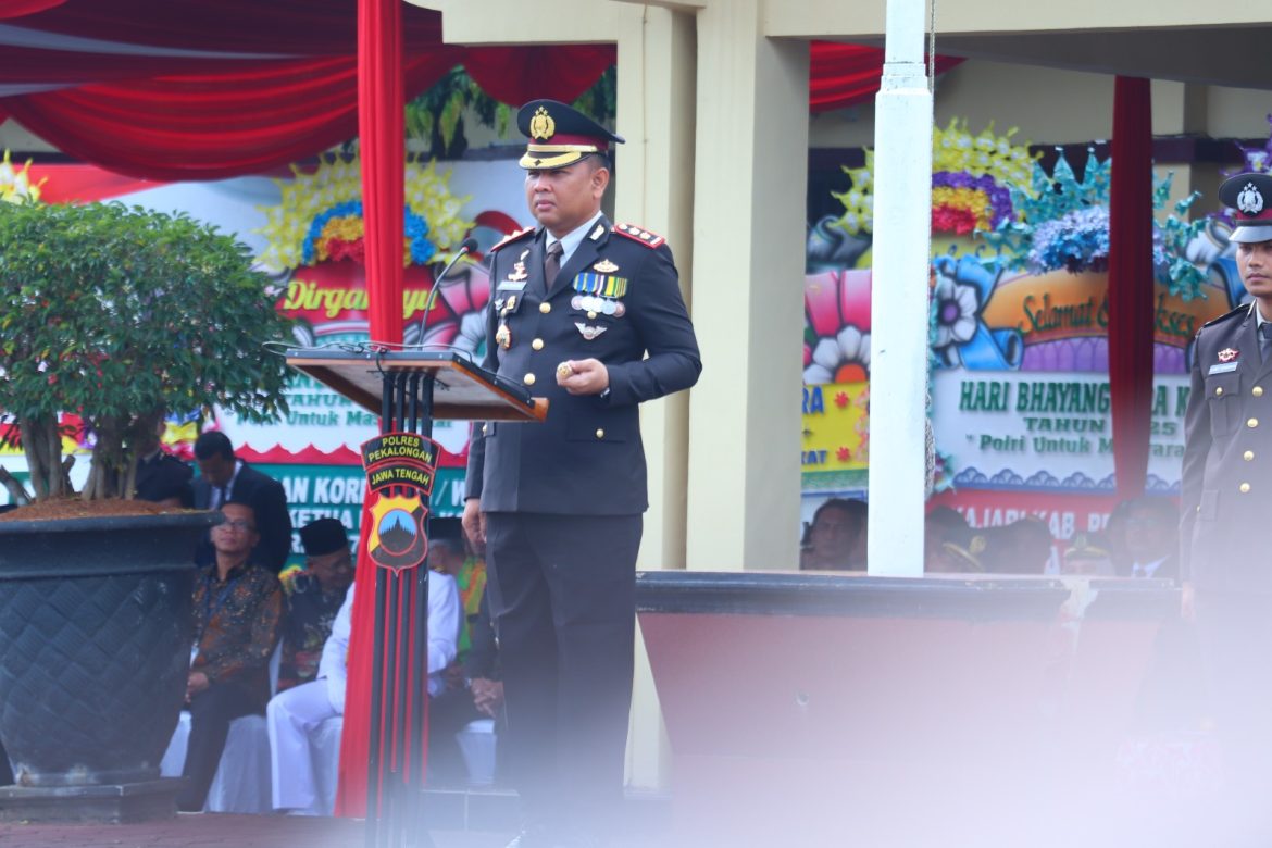 Polres Pekalongan Gelar Upacara Hari Bhayangkara Ke-79, Dipimpin AKBP Doni Prakoso W, S.I.K