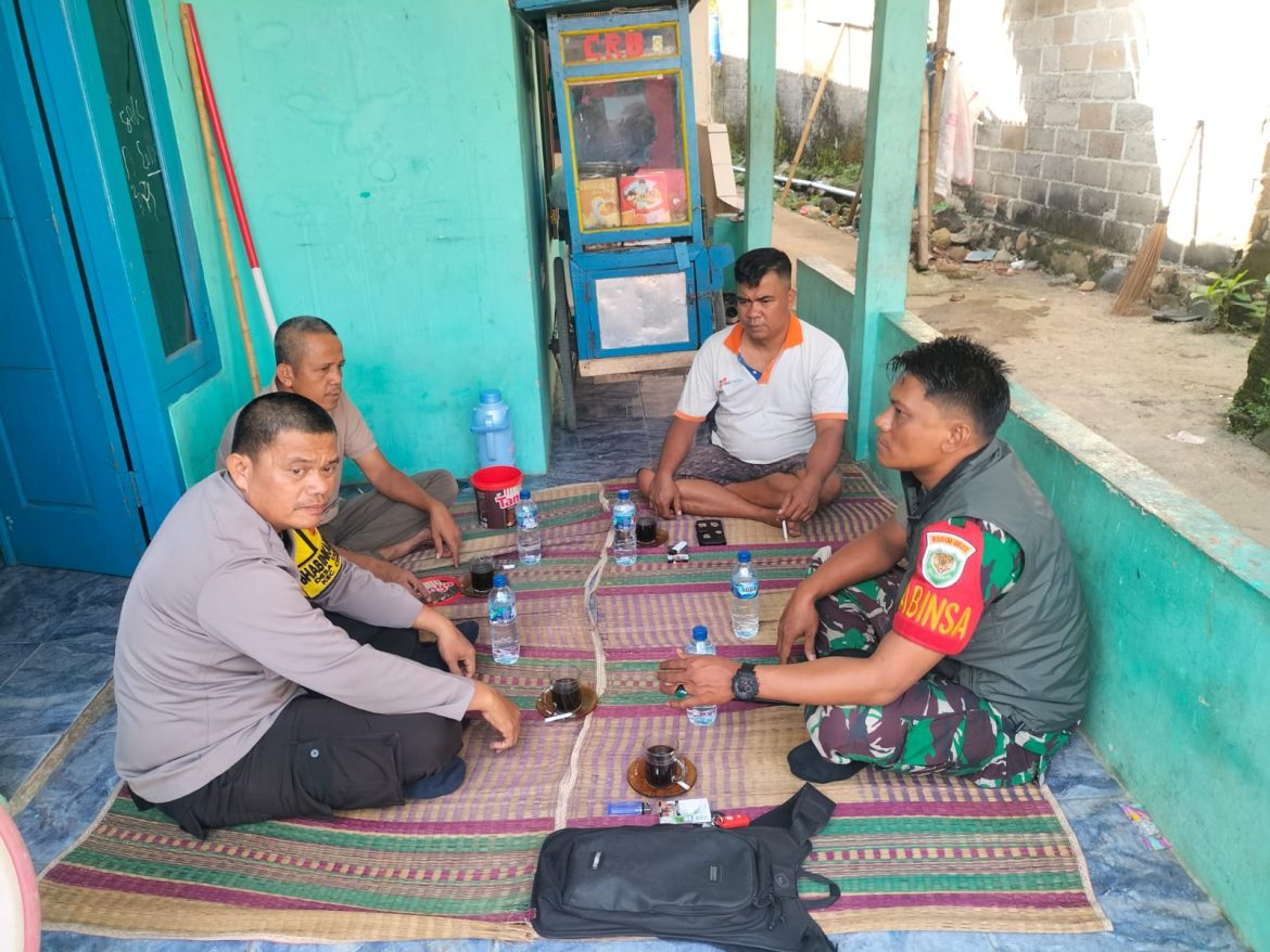 Bhabinkamtibmas Polsek Citeureup Lakukan Problem Solving Wujudkan Situasi Aman di Desa Tarikolot   